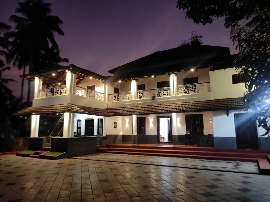 Sukun Heritage -A Traditional 4 Bedroom Vacation Villa Kannur Exterior photo